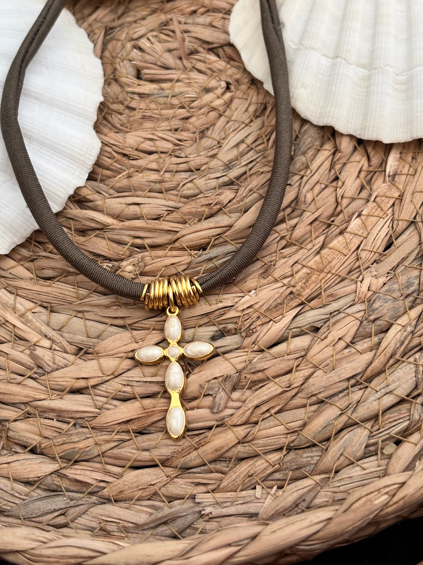 Collier Lia