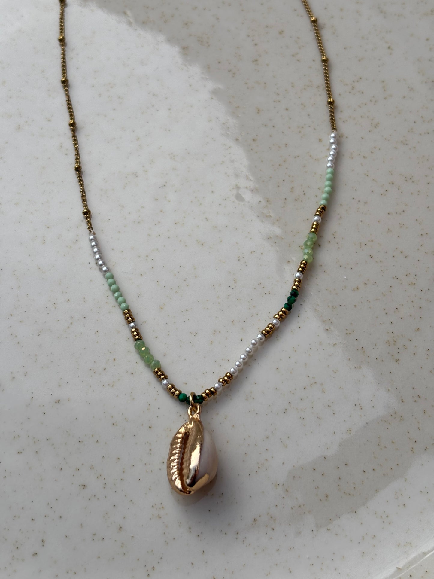 Collier Adam