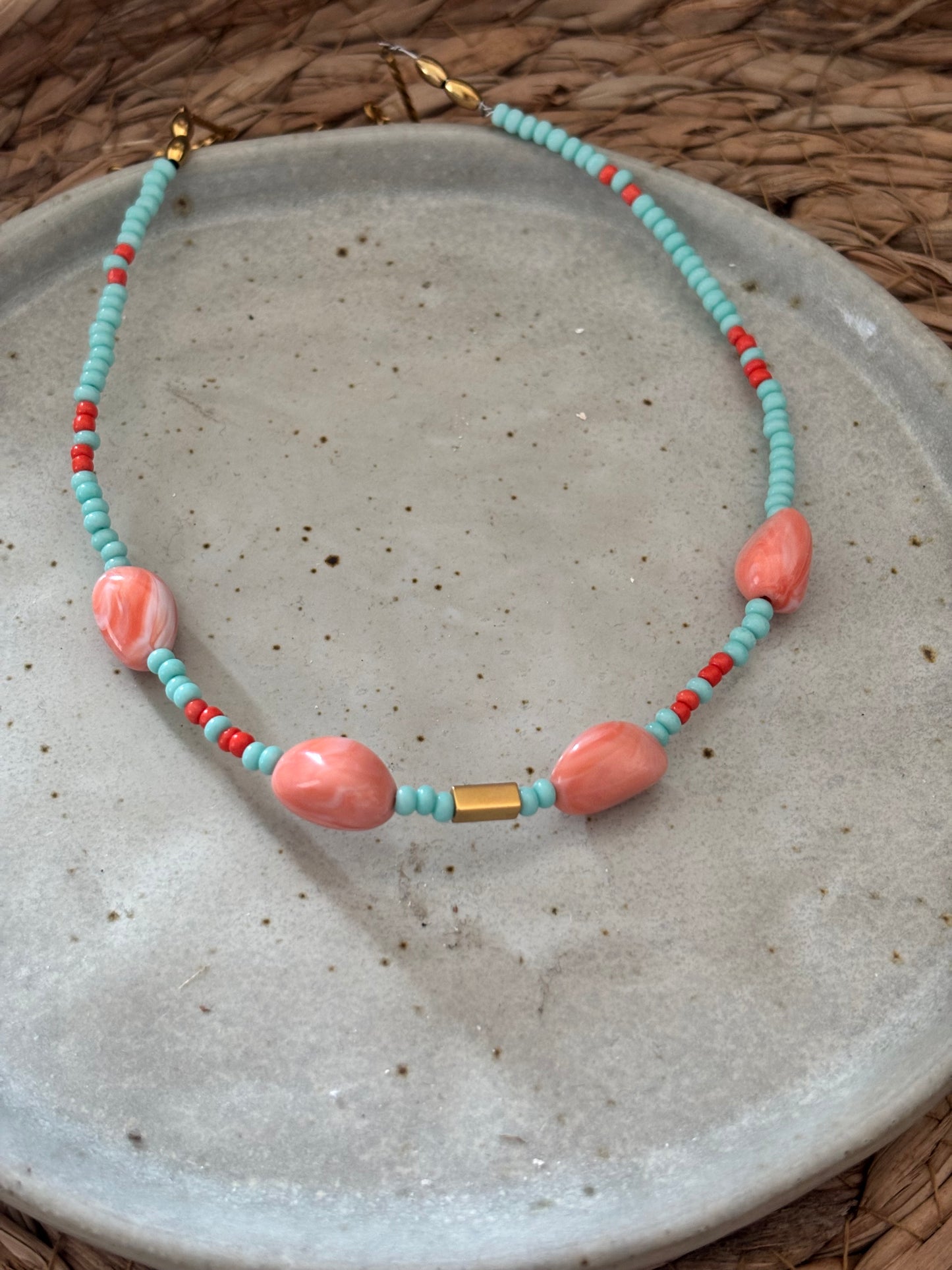 Collier Lea