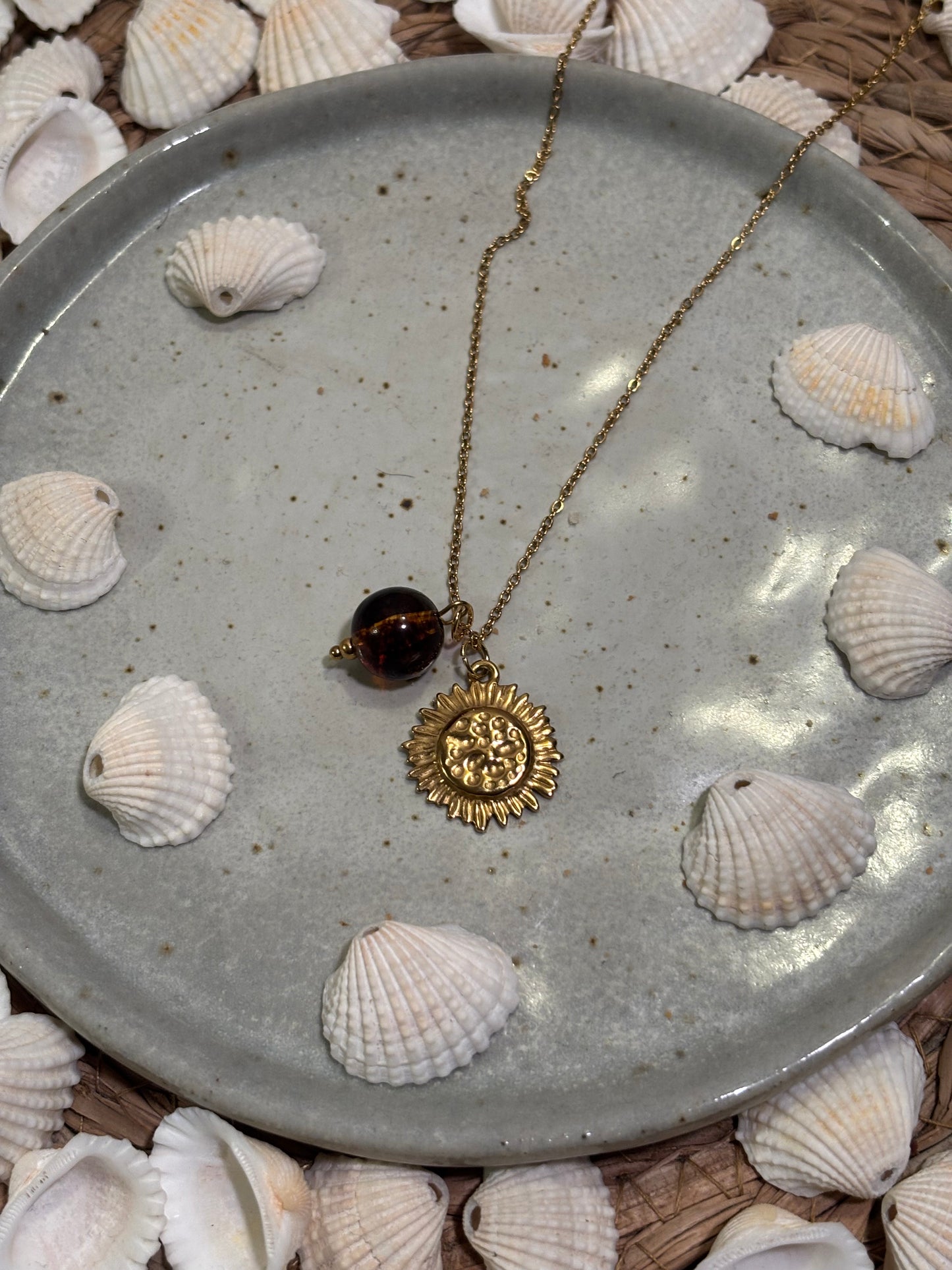 Collier Naya