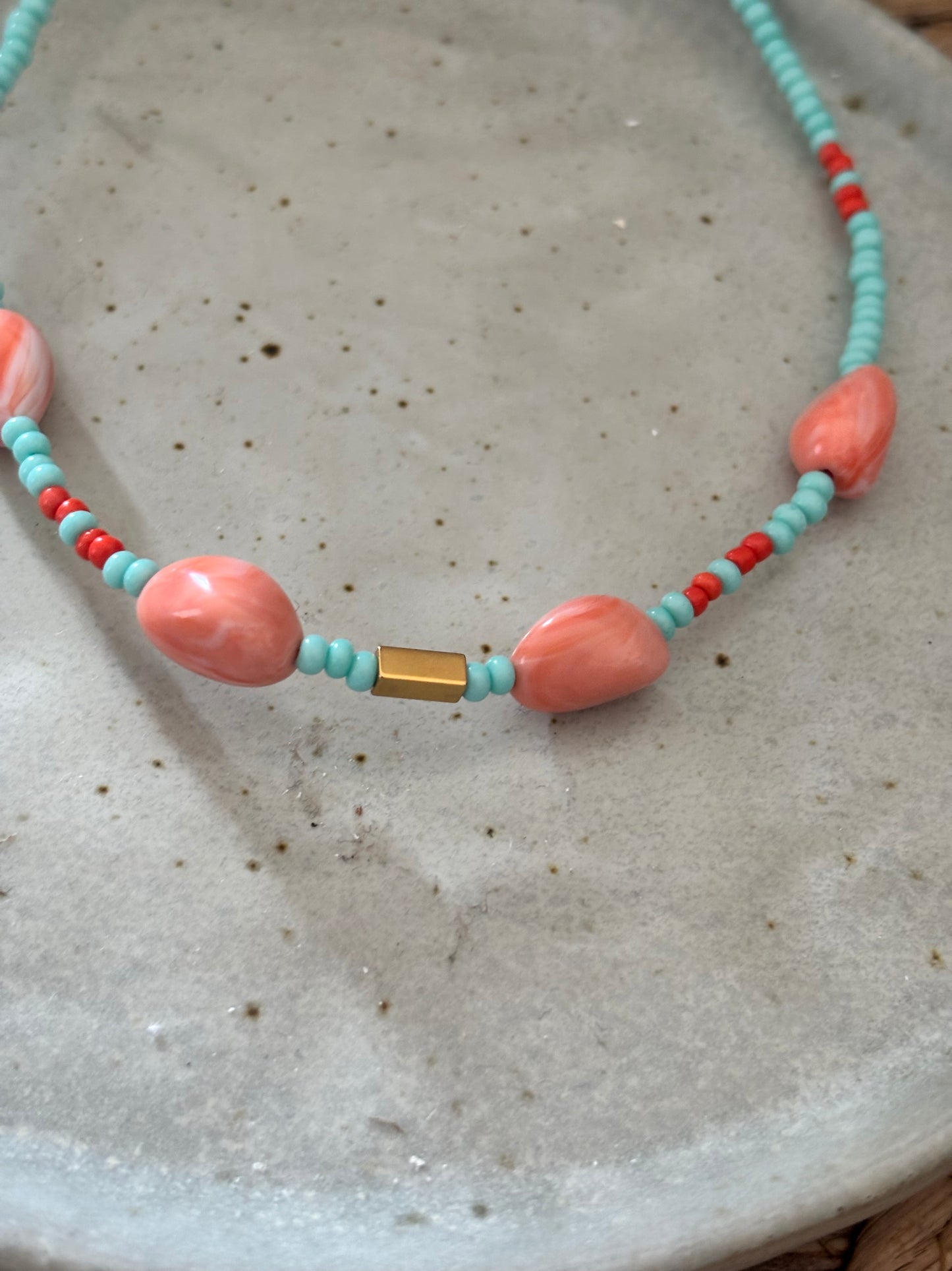 Collier Lea