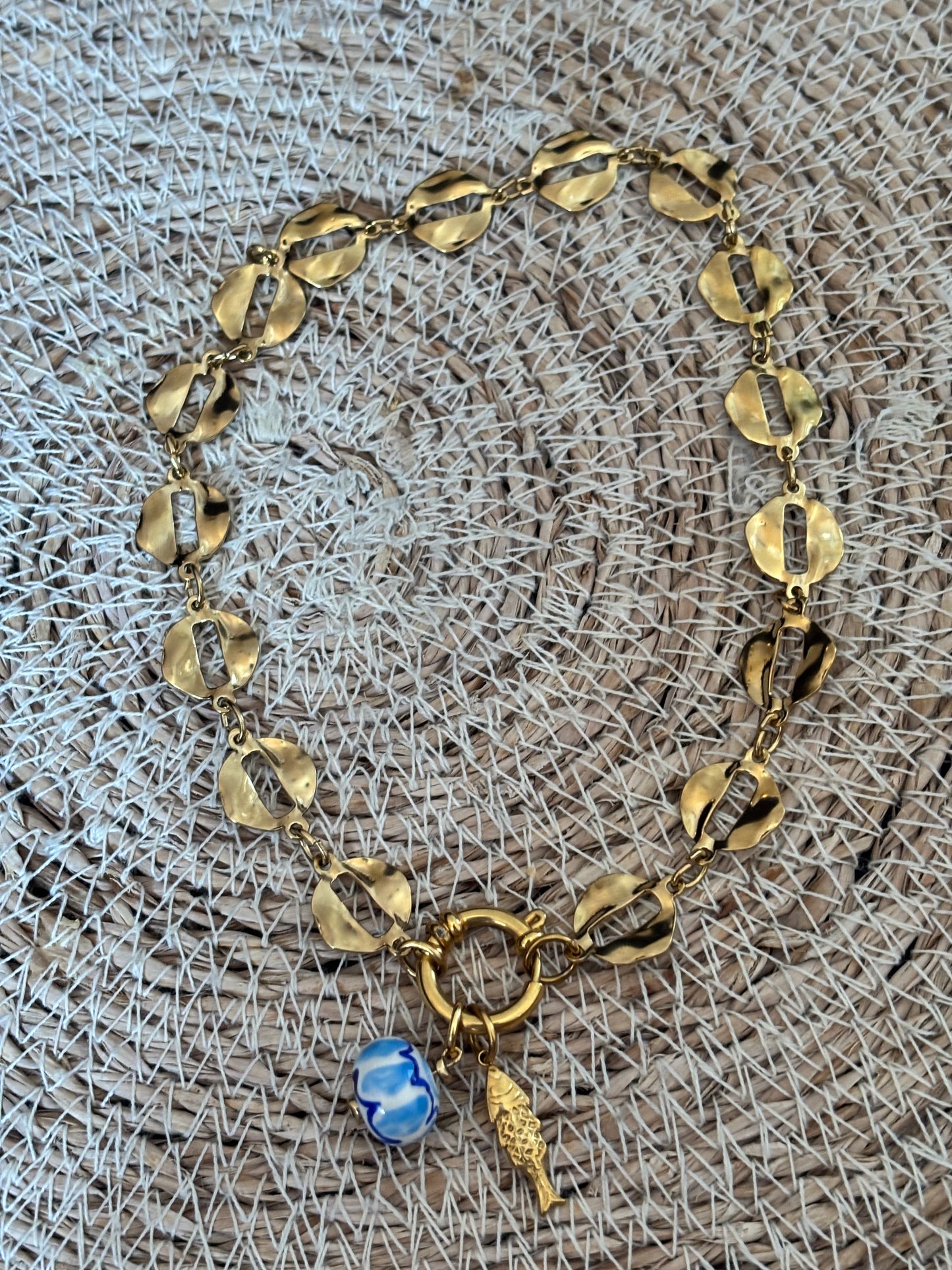 Collier laura