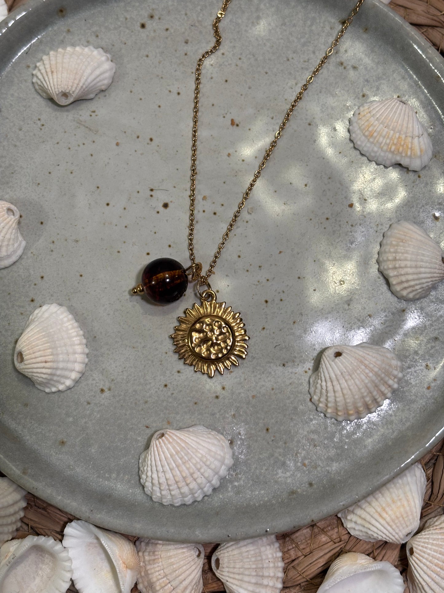 Collier Naya